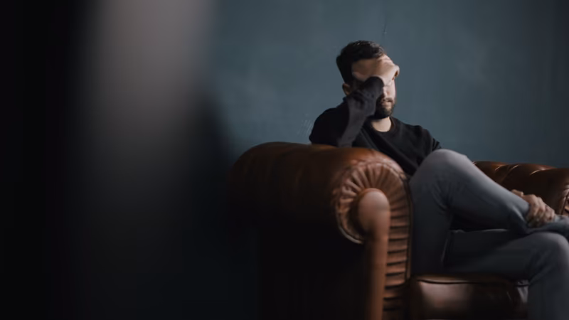 5 effective tips to avoid overspending and build savings.