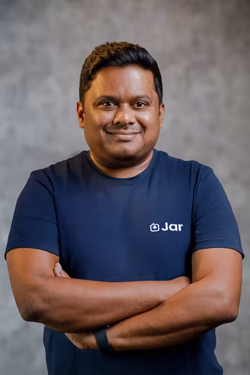 Leader Image
