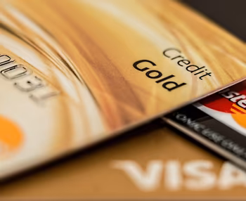 What is a Credit score and How to Manage Your Credit Score?