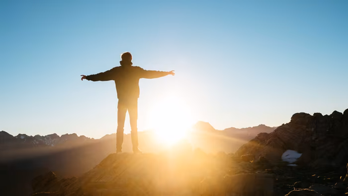 What is Financial Freedom? 6 Steps to Achieve it for a Better Financial Future