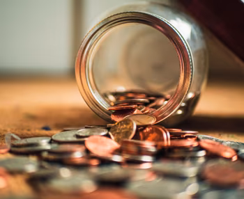 5 Effective Ways to Save and Manage Money for a Secured future