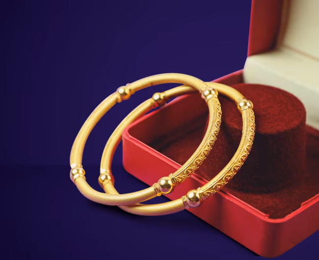 5 Reasons Why the Bride is Gifted Gold At Her Wedding