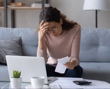 Reduce Overspending With 5 Easy Tips to Lower Your Monthly Expense