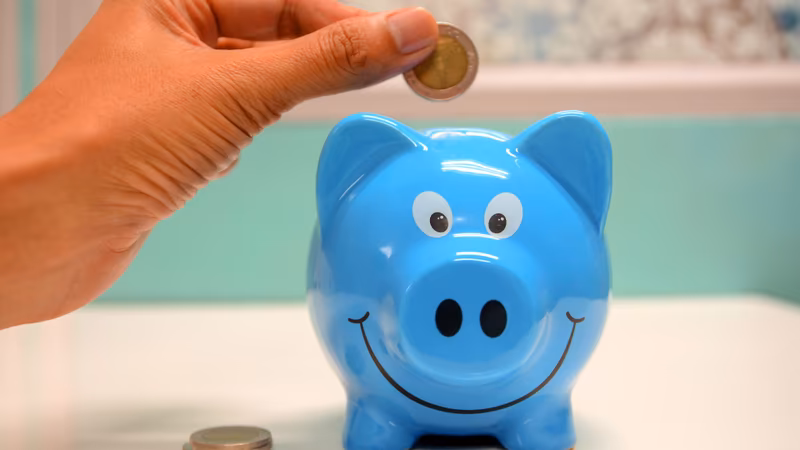 7 Effective Daily Savings Challenges to Save More