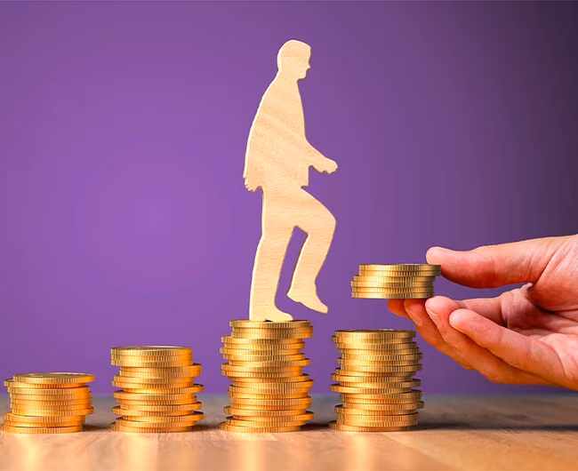 8 Effective Tips To Save Money With A Low Income